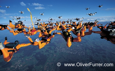 spezial event formation skydiving Swiss Record